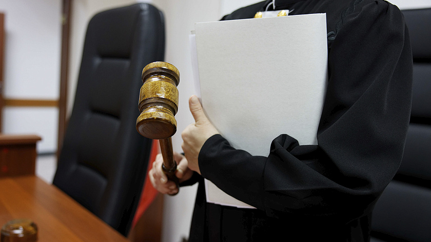 В Ноябрьске осудили экс-пенсионера МВД за хищение надбавки к пенсии