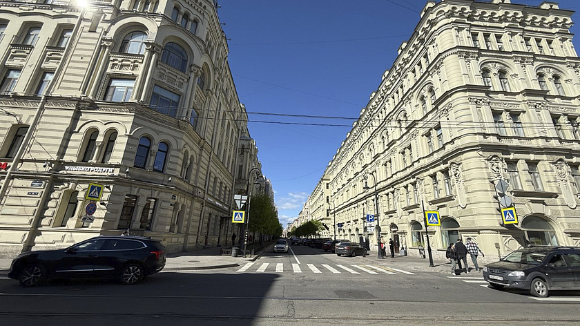 В Петербурге начали готовить дороги к летнему сезону