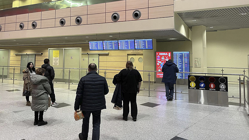 Аэропорт Пулково обслужил 11 тысяч пассажиров после снятия ограничений на полёты