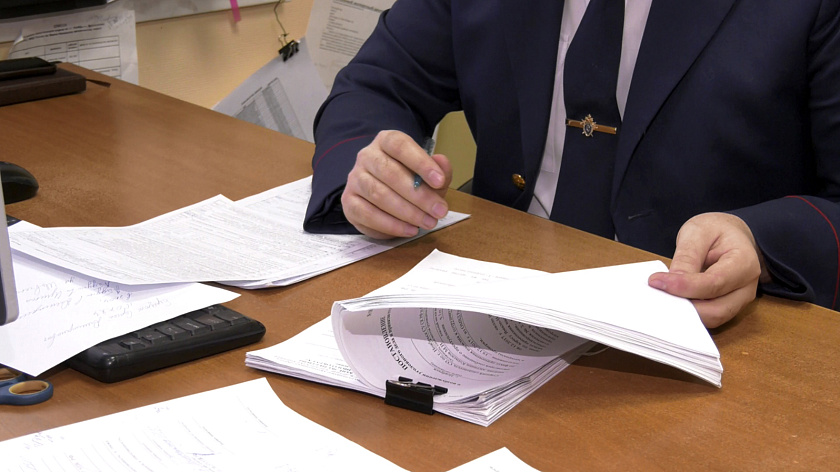 В Салехарде следователи выяснят подробности травмирования ребенка на снежной трассе