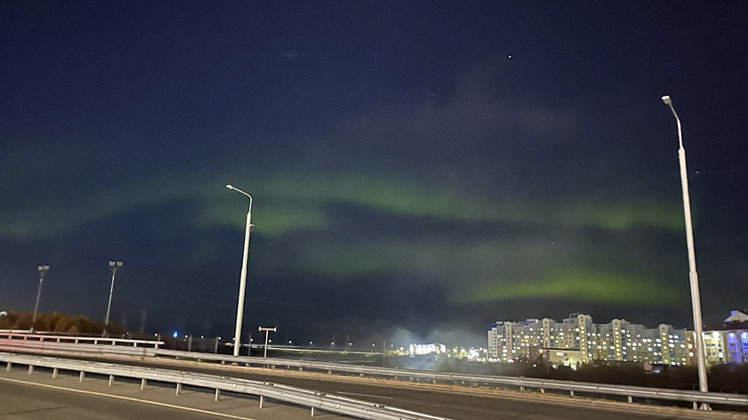 Жители Тазовского поделились снимками полярной ночи
