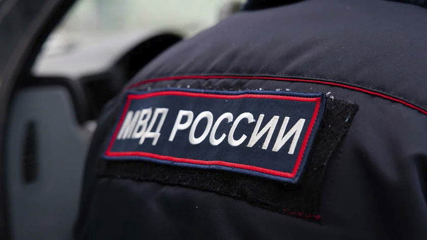 В Надыме женщину оштрафовали на 50 тысяч рублей за нападение на полицейского