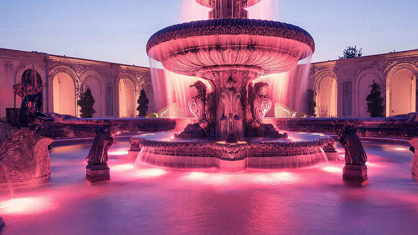 Фонтаны в центре Петербурга засияют яркими огнями к 8 Марта