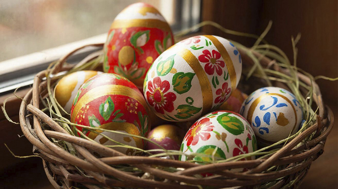 Крашеные и битые: диетолог рассказала, сколько можно хранить пасхальные яйца 
