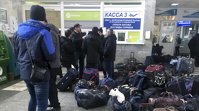 Рейс из Ноябрьска в Самару задержали почти на пять часов