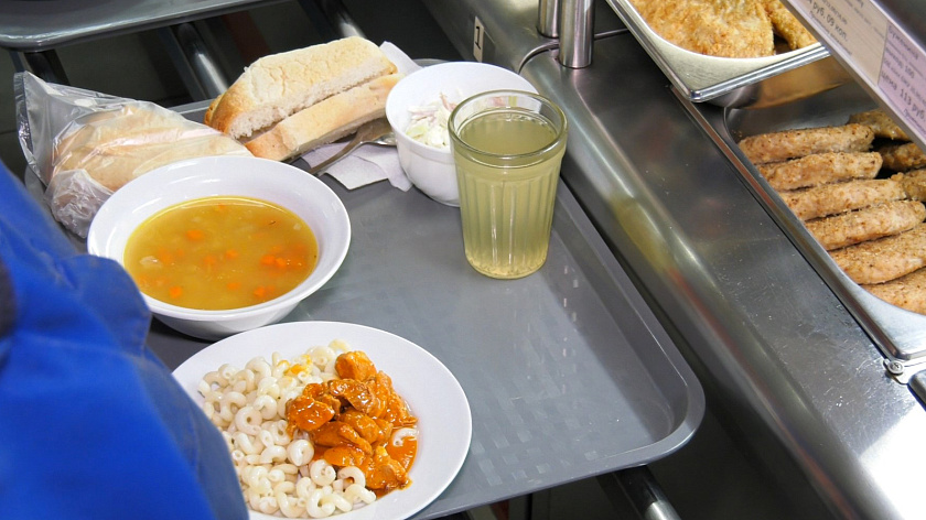 Юрист напомнил об обязанностях работодателя при организации обеденного перерыва