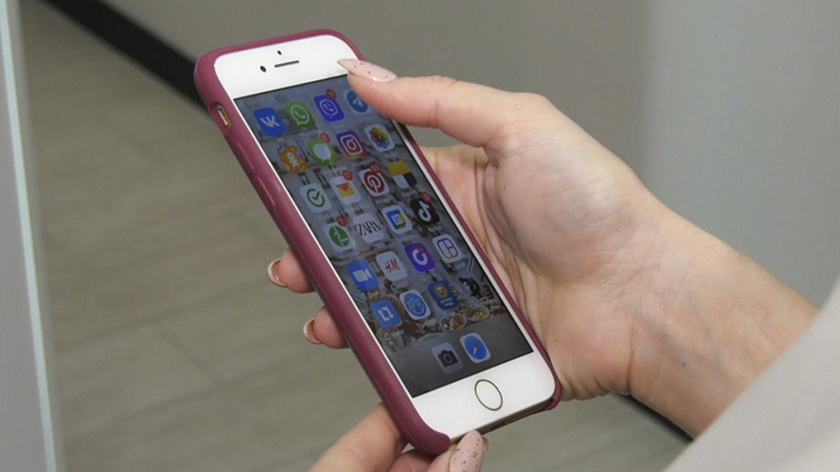 Роскомнадзор опроверг слухи о снятии блокировки с Instagram и YouTube