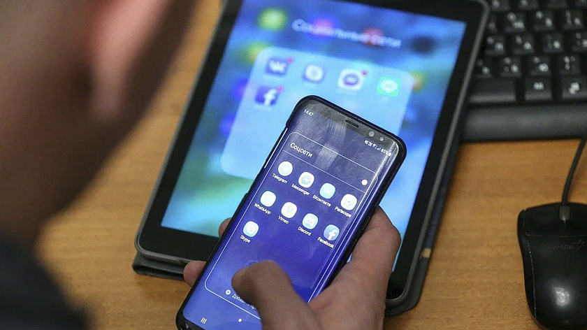 Россияне смогут подтверждать свой возраст через MAX для покупки алкоголя и табака