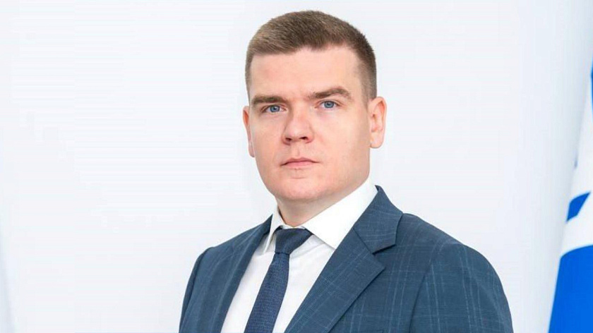 Матвею Карову продлили полномочия главы департамента ЖКХ и энергетики Югры