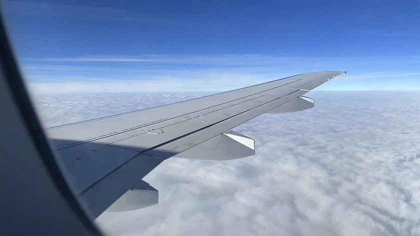 Сильный туман спровоцировал массовую задержку рейсов в аэропорту Салехарда