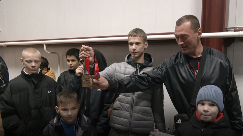 Чемпион мира по муай-тай из Ноябрьска Олейников поделился дальнейшими планами. ВИДЕО