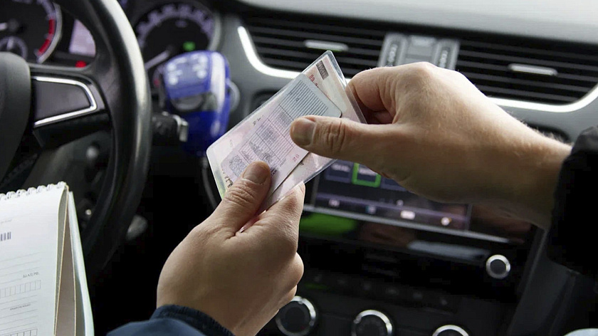 Ноябрьские автоинспекторы задержали нетрезвого водителя