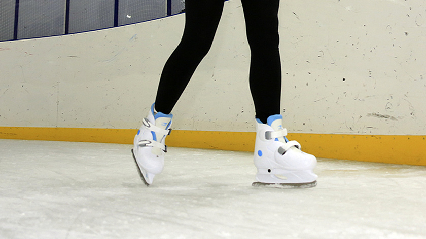 Юная фигуристка из Муравленко стала лучшей на международных соревнованиях в Сургуте