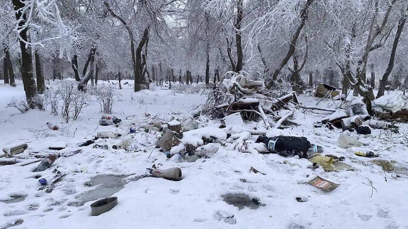 В селе Пуровского района ликвидируют незаконную свалку
