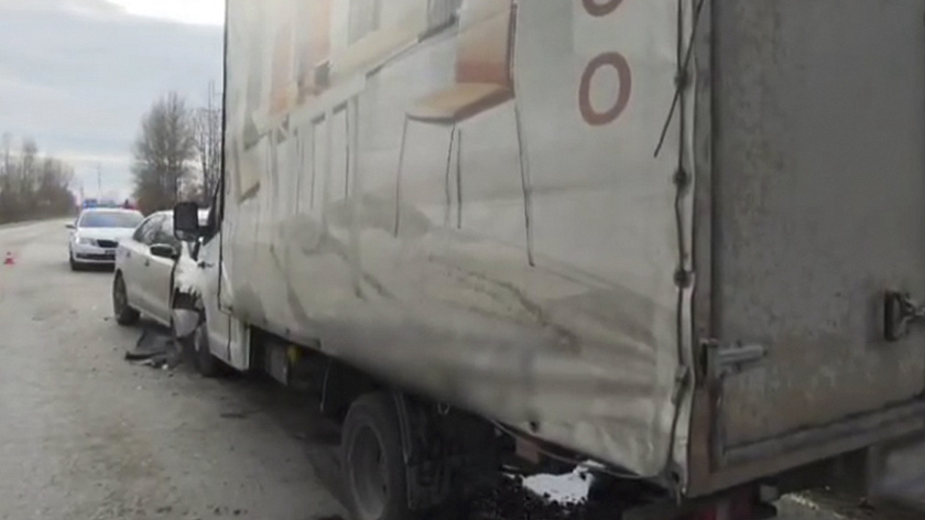 Пожилой водитель иномарки погиб при столкновении с «Газелью» в Нижневартовске