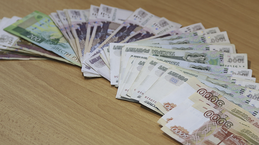 Более 25 млн рублей задолженности по зарплате выплатили работникам в Новом Уренгое 
