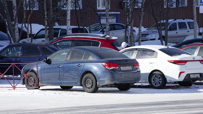 В Екатеринбурге планируют ускорить эвакуацию мешающих уборке автомобилей