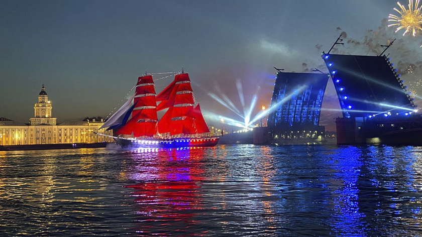  В Петербурге идет подготовка к «Алым парусам»