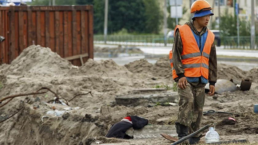 Сотни миграционных нарушений выявили в Югре с начала 2026 года