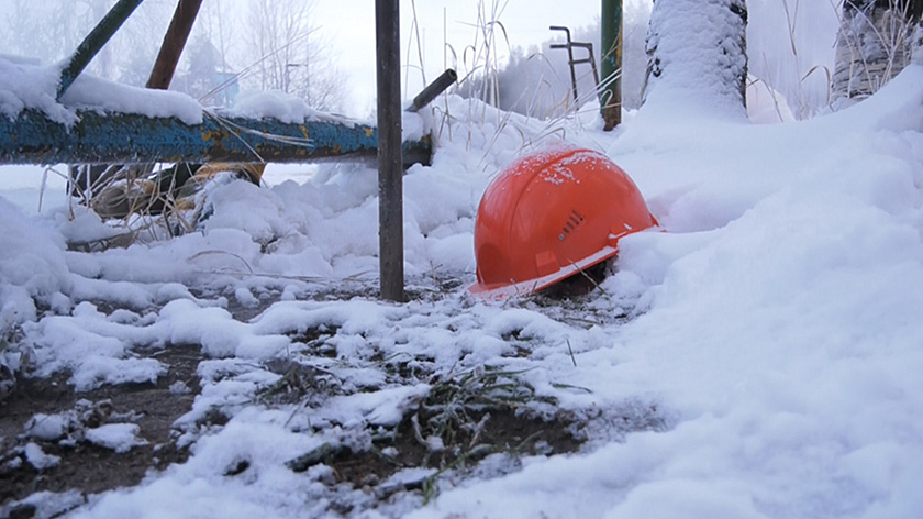 Прокуратура Тюменской области взяла под контроль инцидент с гибелью рабочего на стройке