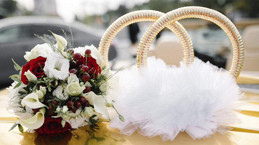 На Ямале вдвое выросло число пар, которые получили выплату к юбилею супружеской жизни