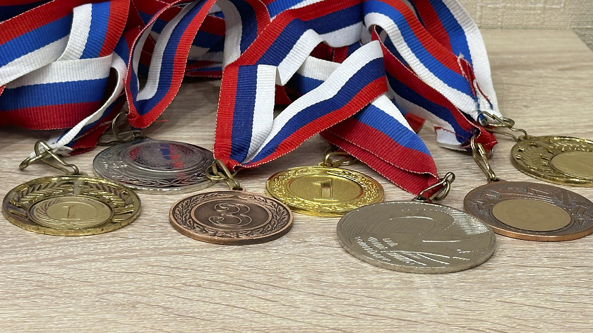 Пуровские борцы завоевали 34 медали на региональном турнире