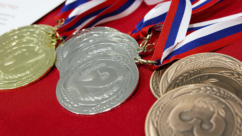 Сургутянин дважды стал серебряным призёром международных соревнований по ушу