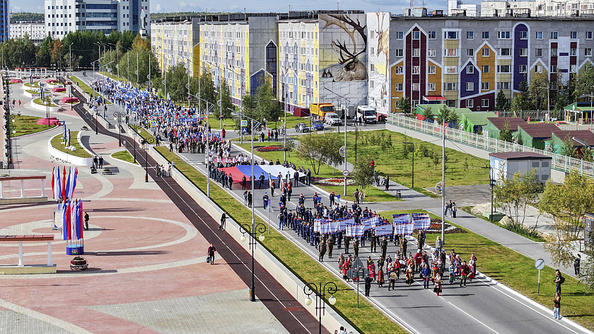 Парад-шествие объединил более трех тысяч надымчан