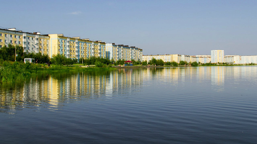 Власти Надыма объяснили невозможность установки перехода у стоянки возле озера Янтарного 