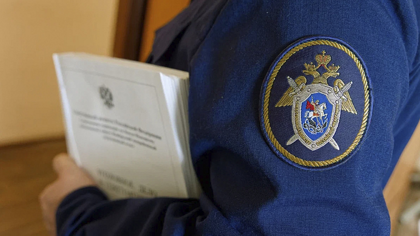 Югорчанка заплатит крупный штраф за фиктивную регистрацию двух человек