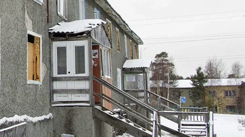 В Салехарде укрепят 43-летний аварийный дом