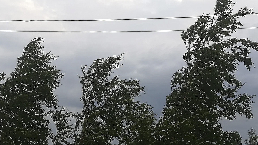 Синоптик предупредил о смерче и сильных дождях в Сочи 