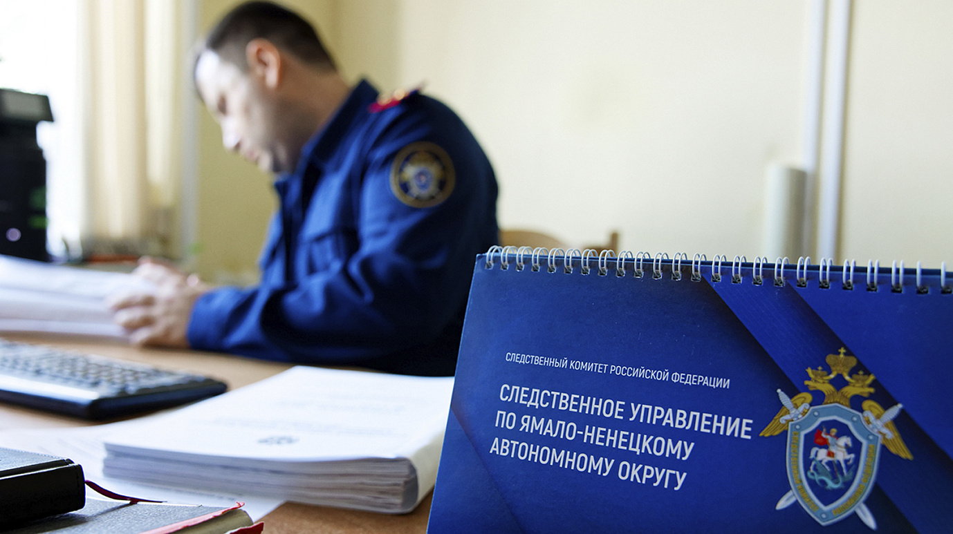 Следком проводит проверку после детской драки в школе Ноябрьска