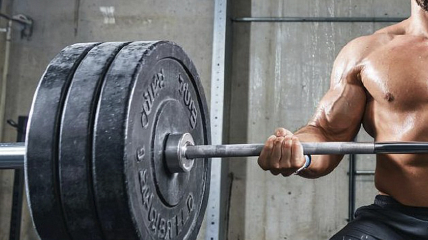 Салехардец Руслан Хабиров стал чемпионом России по тяжёлой атлетике