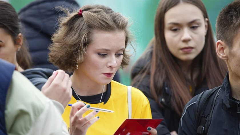 Успешные предприниматели из Ноябрьска проходят стажировку в Китае