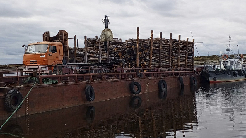В северные сёла Тазовского района поставили более 4,5 тысячи кубометров дров
