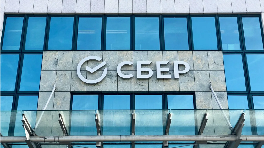 Потому что удобно: на Ямале спрос на выездной сервис Сбера вырос почти в два раза