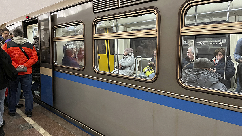 В Петербурге открыли две новые станции метро на Красносельско-Калининской линии