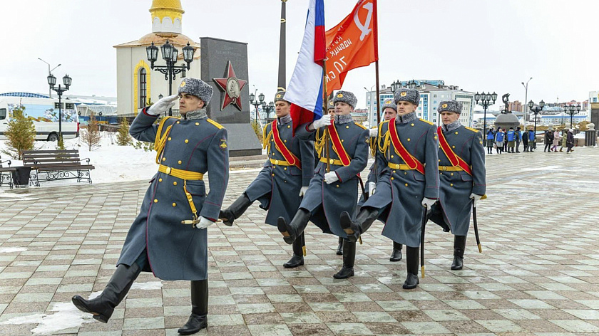 В Салехарде увеличат число военной техники на параде к 80-летию Великой Победы