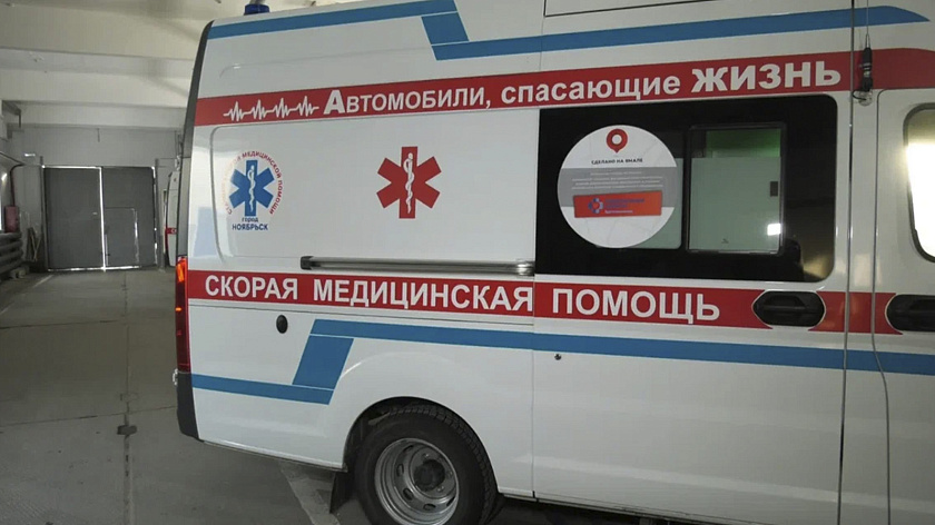 Депздрав: на Ямале не намерены сокращать 100 сотрудников скорой помощи