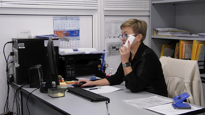 Опрос показал, что почти треть россиян летом работают больше