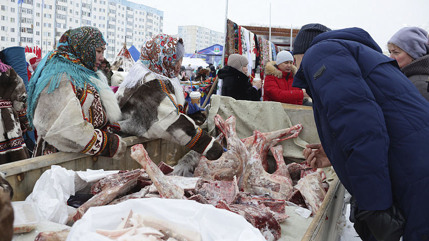 Ярмарка ямальских мастеров открылась в Новом Уренгое