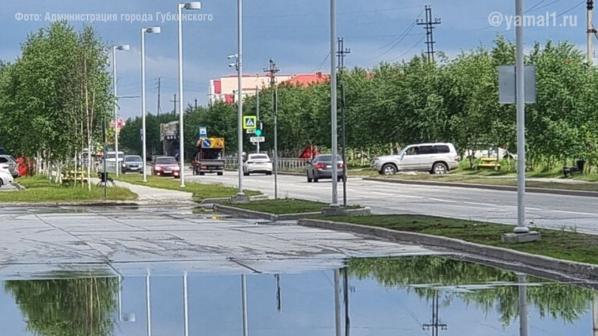 Власти Губкинского перенесли цветочную клумбу из-за массовых жалоб 