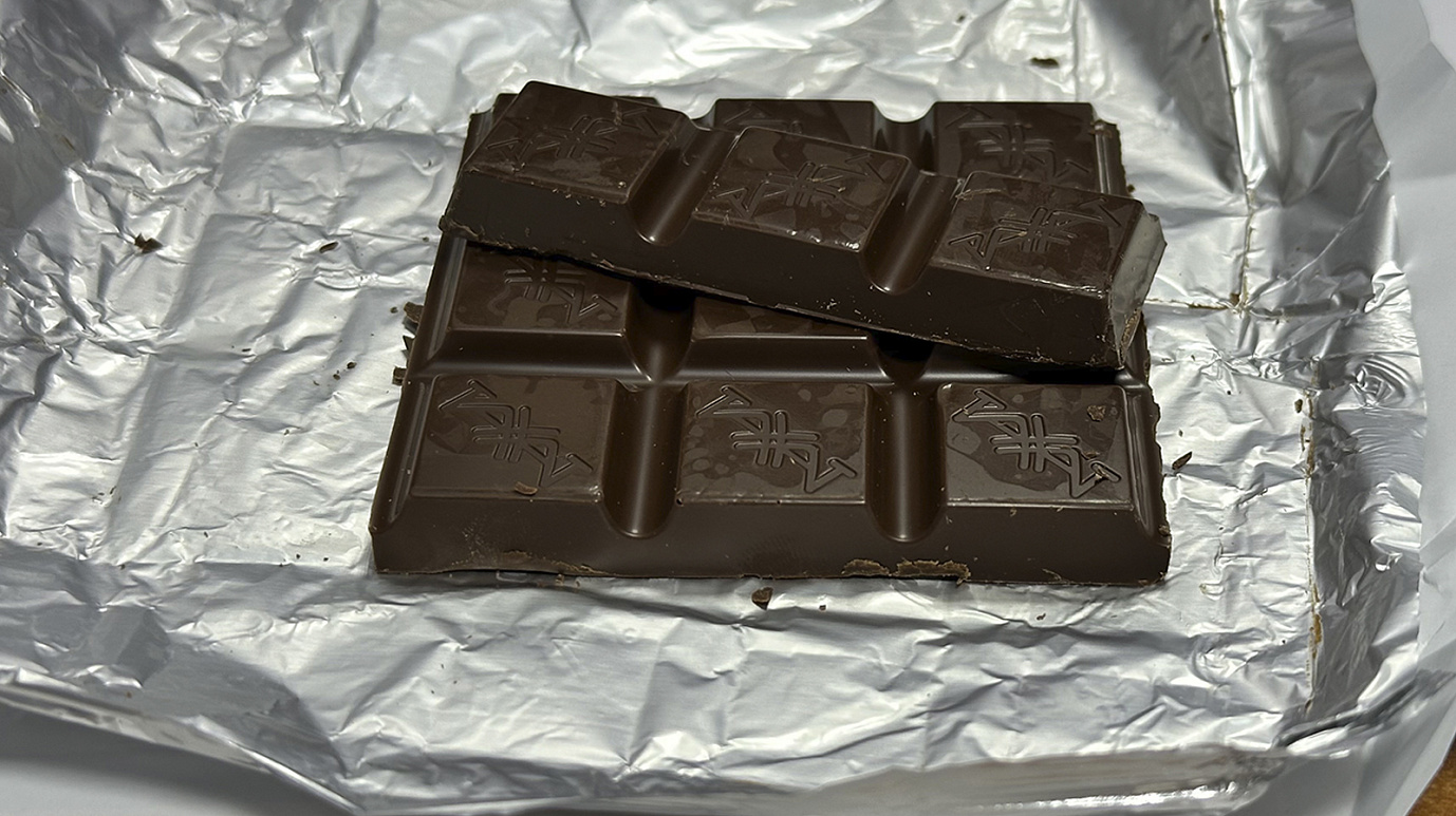  Дерматолог Яблочко объяснила, как сладости влияют на кожу