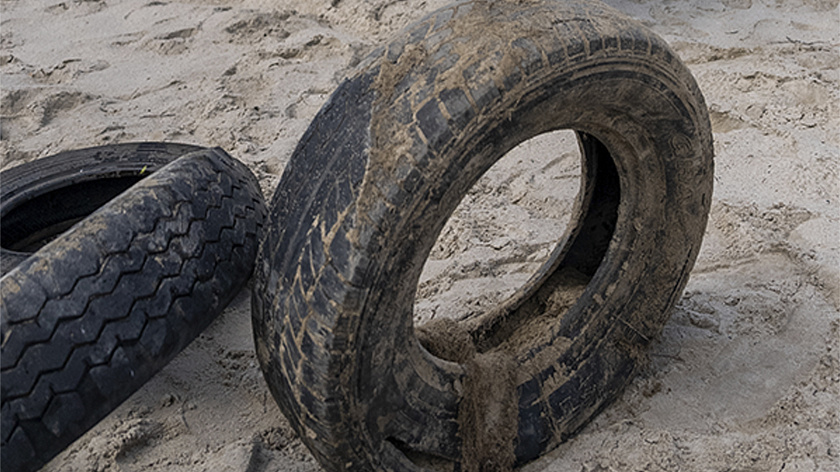 В Муравленко избавятся от 23 тонн покрышек