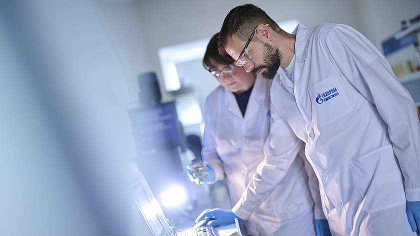 Эксперт «Газпромнефть-СМ» разработал уникальное учебное пособие по индустриальным маслам