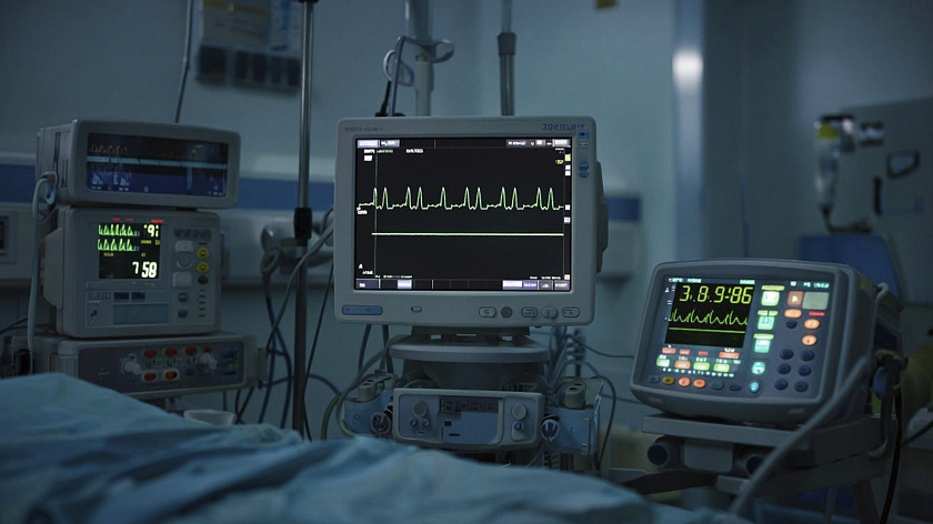 Водитель легковушки скончался в реанимации после ДТП с автобусом в Салехарде