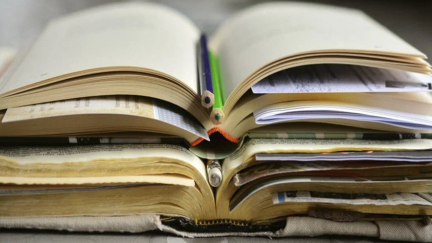 Автор известной серии книг «Волкодав» посетит салехардскую «Библионочь»