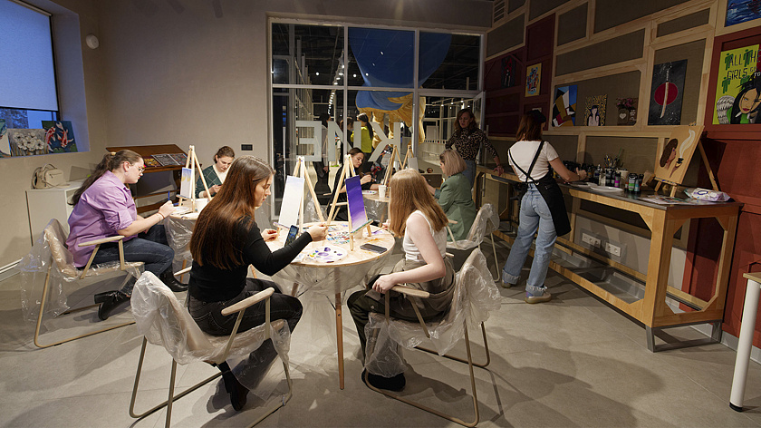 Новоуренгойская арт-резиденция «Сова» признана лучшей в России