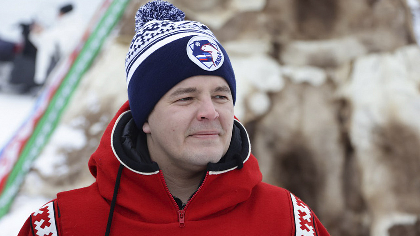 Глава Ямала с семьёй посетил ледовый городок в Салехарде  